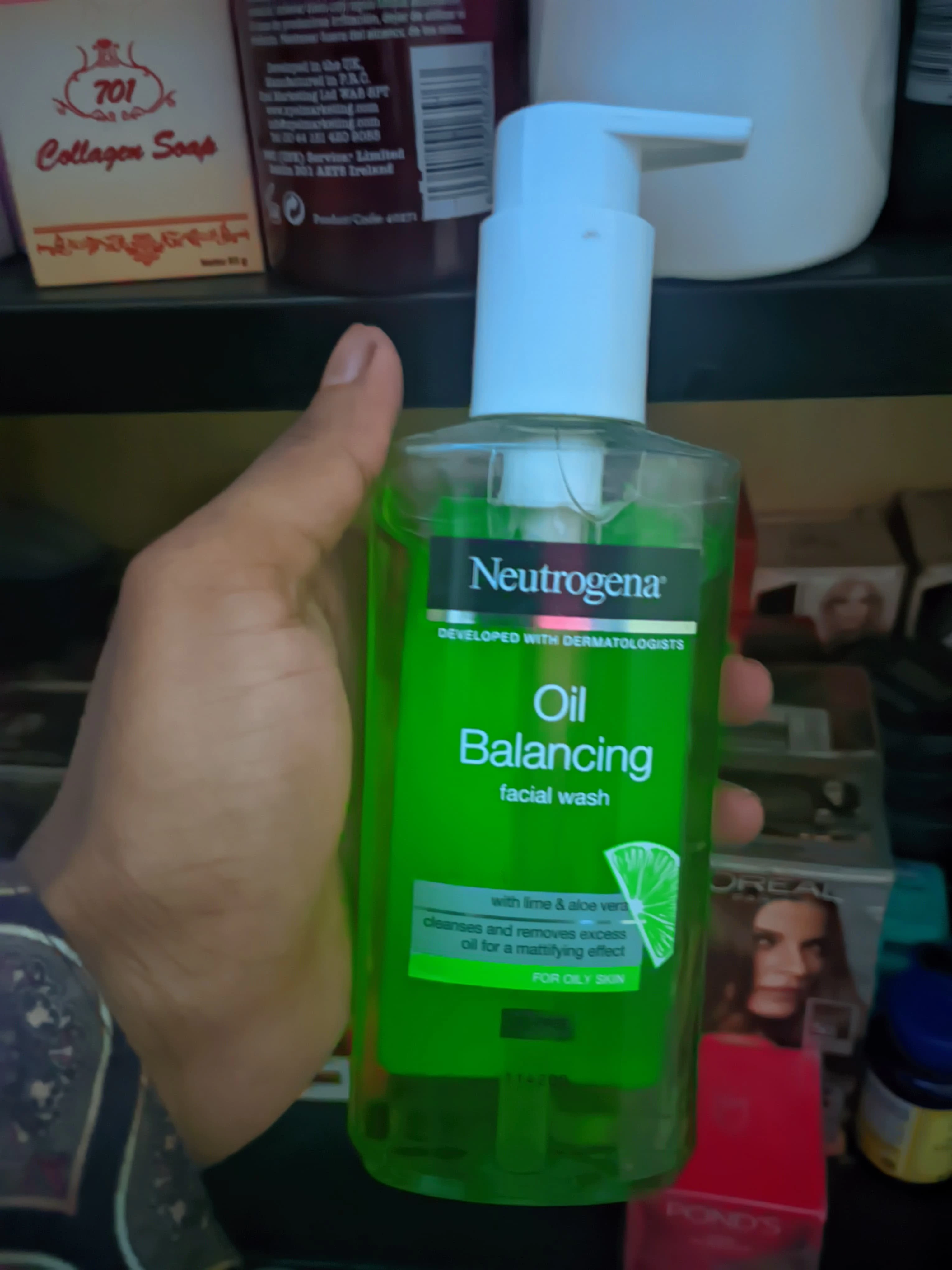 Neutrogena Oil Balancing Facial Wash-200ml