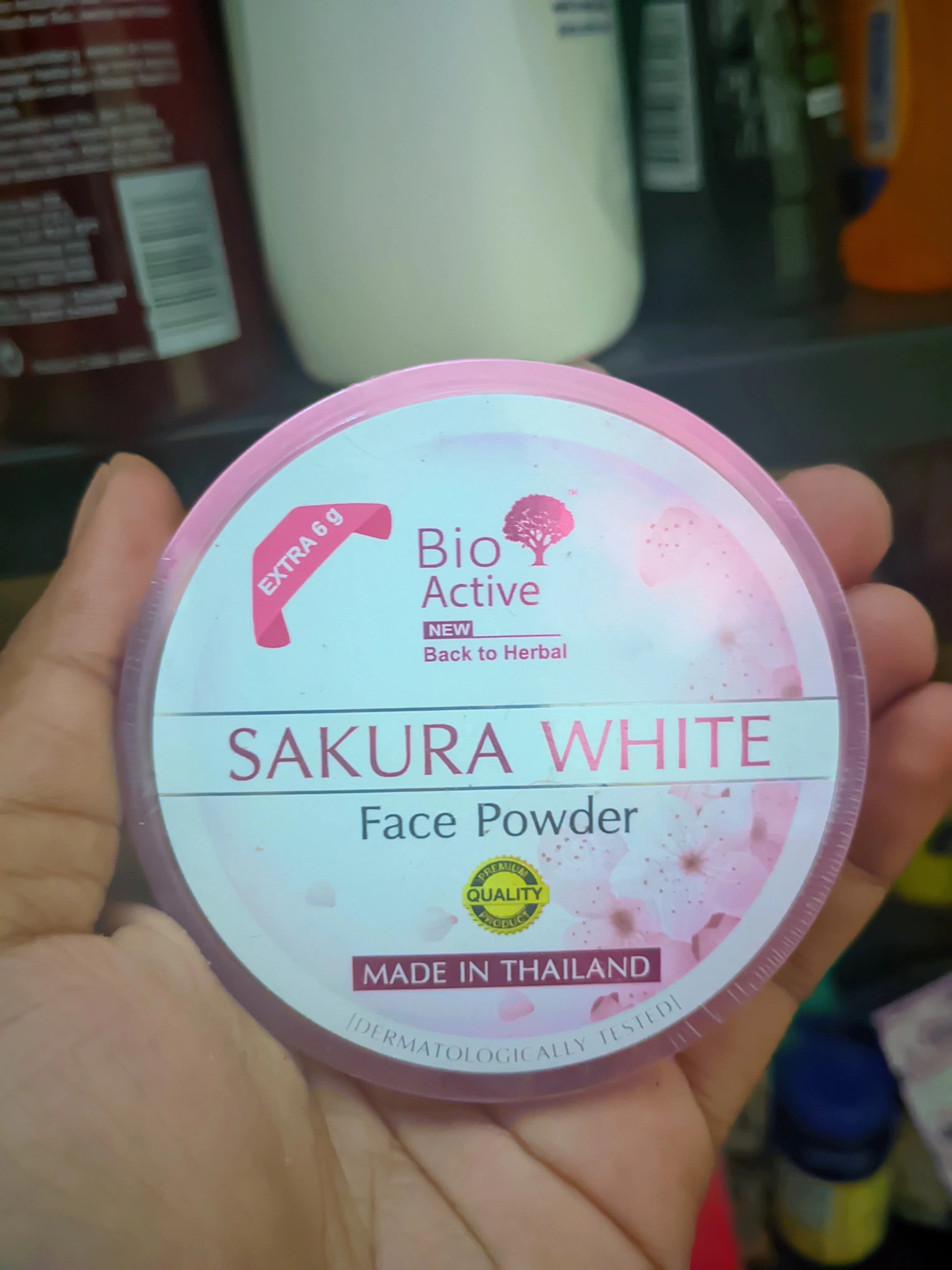 bio active sakura white face powder