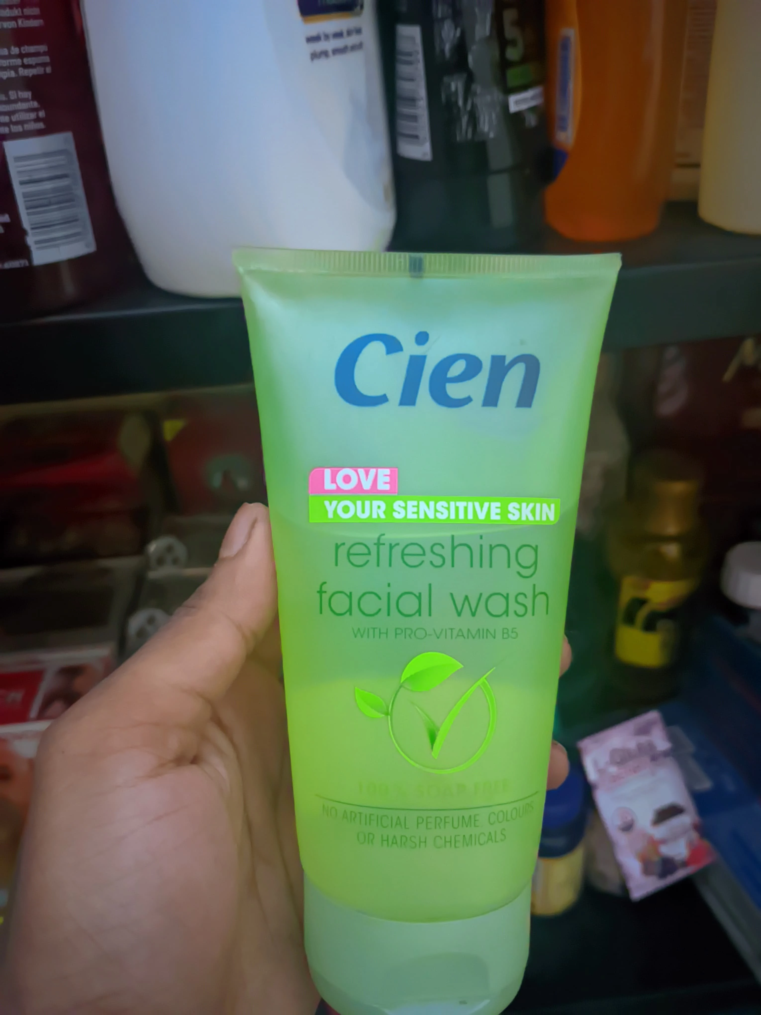 Cien Refreshing Facial Wash with Pro-vitamin B5 150ml