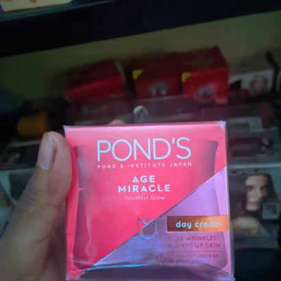 Ponds Age Miracle SPF18 PA++ Day Cream