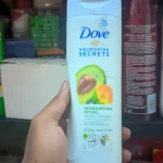 Dove Nourishing Secrets Lotion Invigorating Ritual- Avocado Oil and Calendula Extract(250ml)